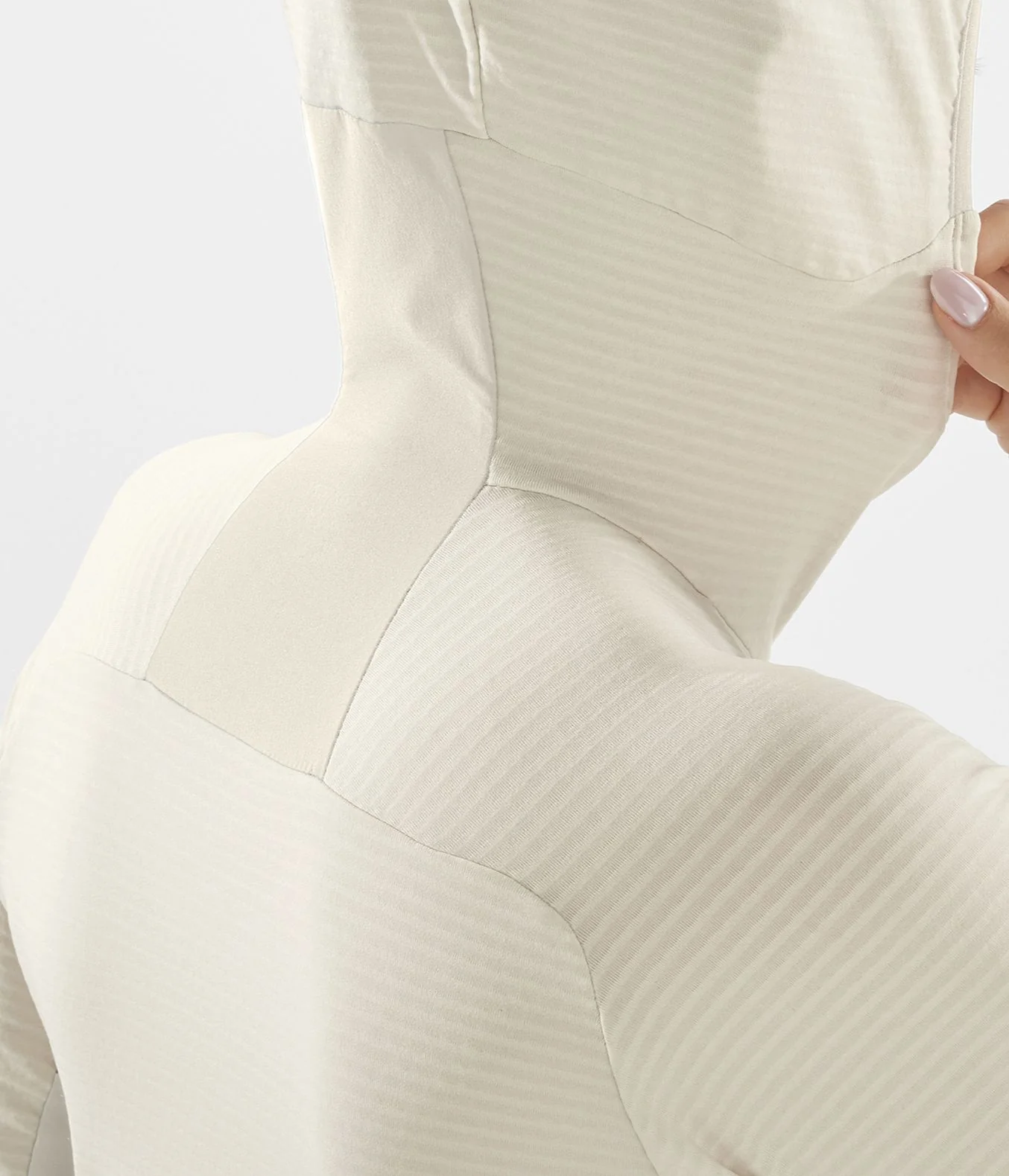 ESSENTIAL LIGHTWARM Midlayer - Image 7